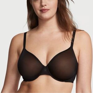 Victoria’s Secret Black Angelight Full-Coverage Spacer Bra